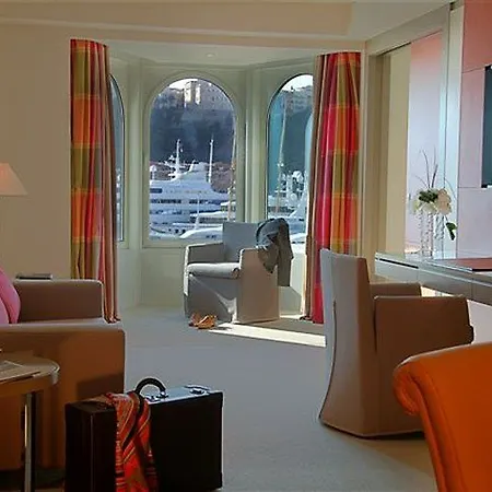 Hotel Port Palace