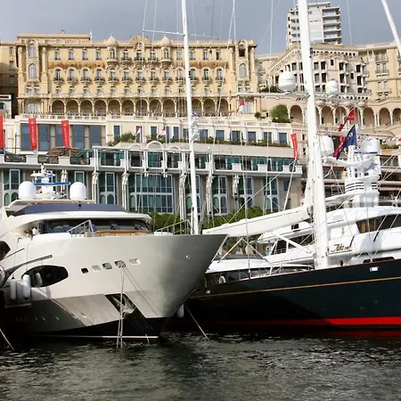 Hotel Port Palace